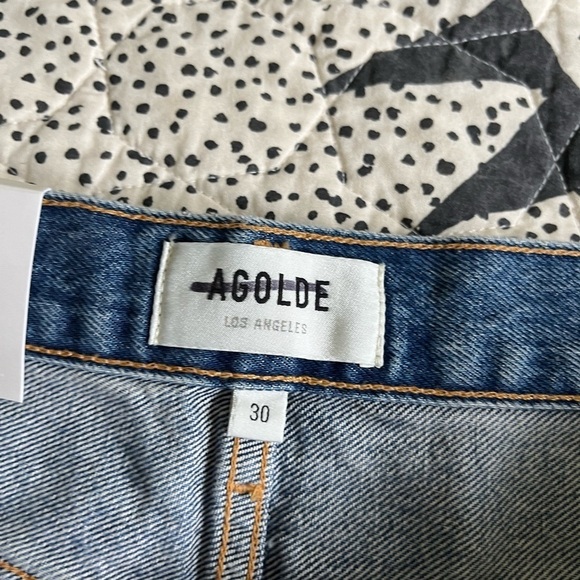 AGOLDE Parker Short in Clutch - Picture 9 of 11